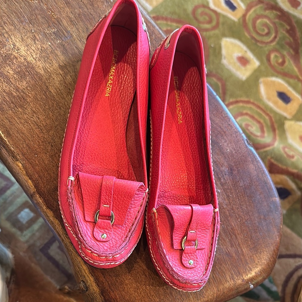 BCBGMaxAzria Pink Leather Loafer Flats for Chic Comfort